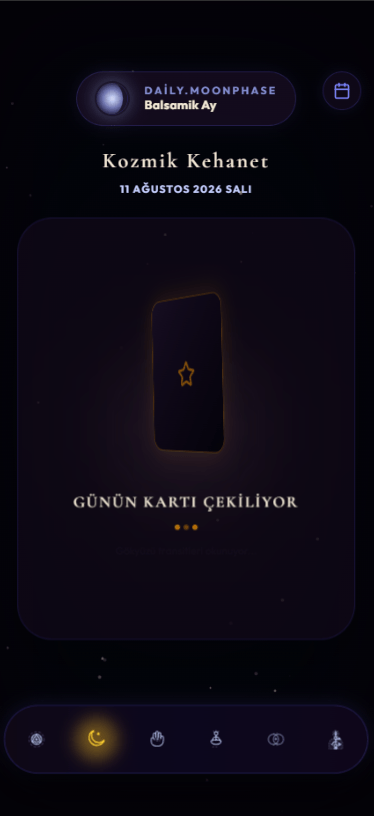 KUT günlük ay fazı ve kozmik kehanet ekranı